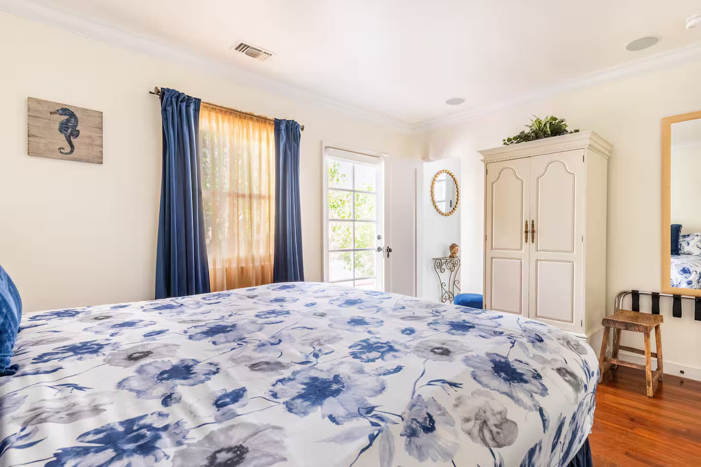 A Laguna bedroom