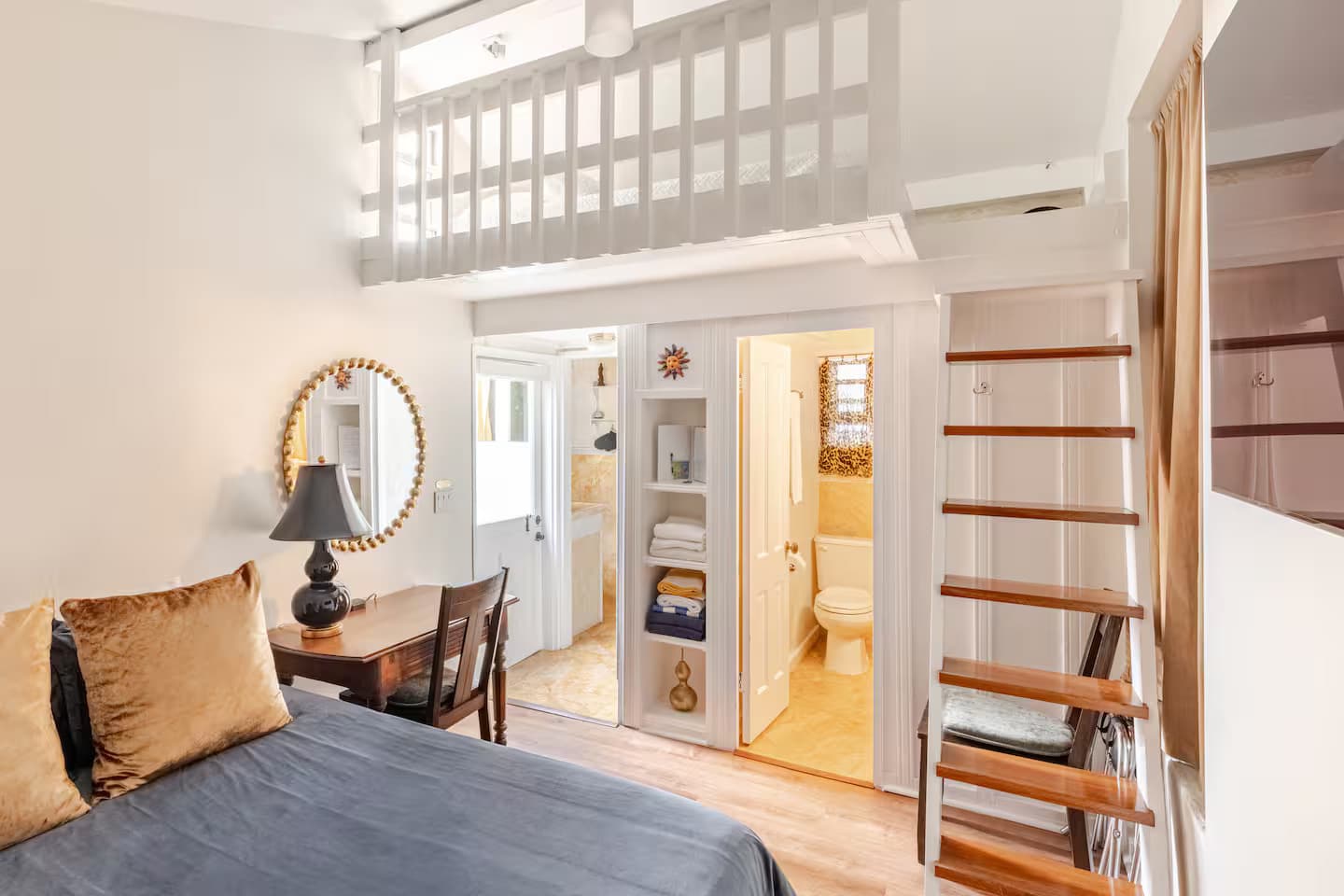 A quiet corner of a Laguna Beach property